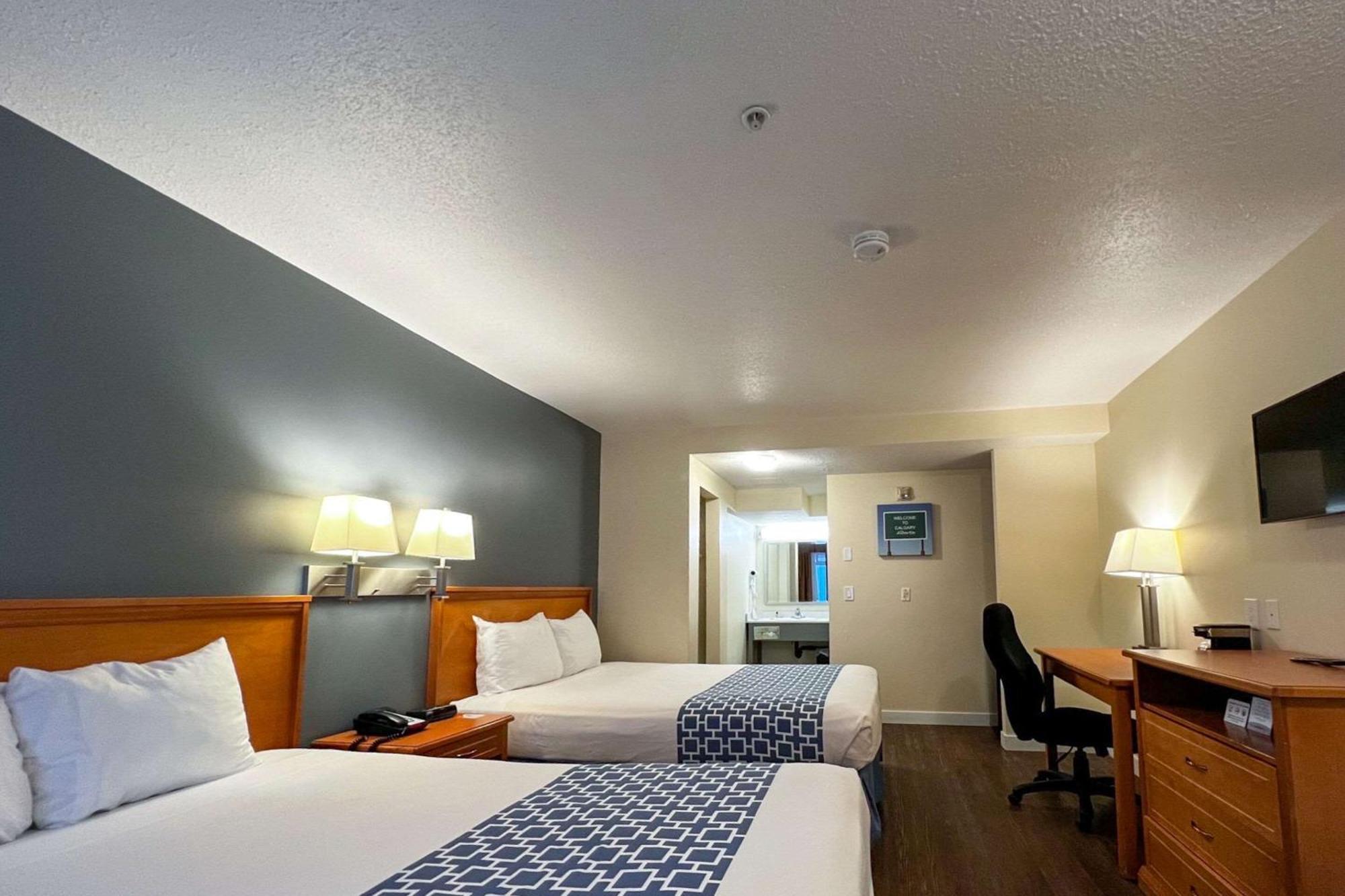 Econo Lodge Inn & Suites University Calgary Luaran gambar