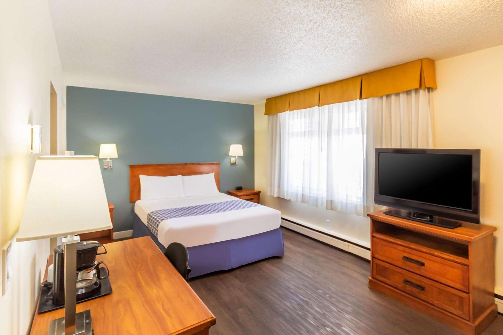 Econo Lodge Inn & Suites University Calgary Luaran gambar