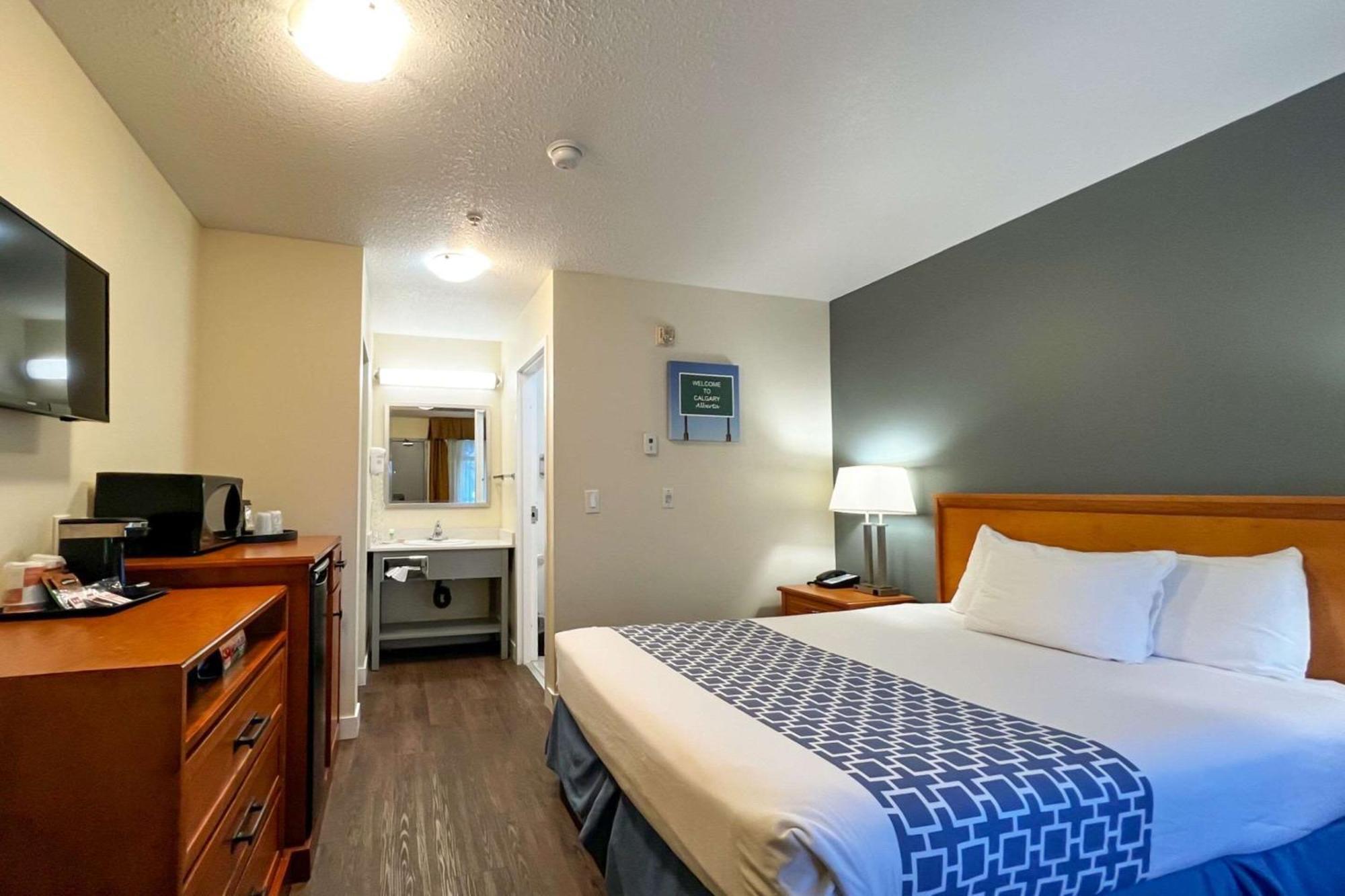 Econo Lodge Inn & Suites University Calgary Luaran gambar