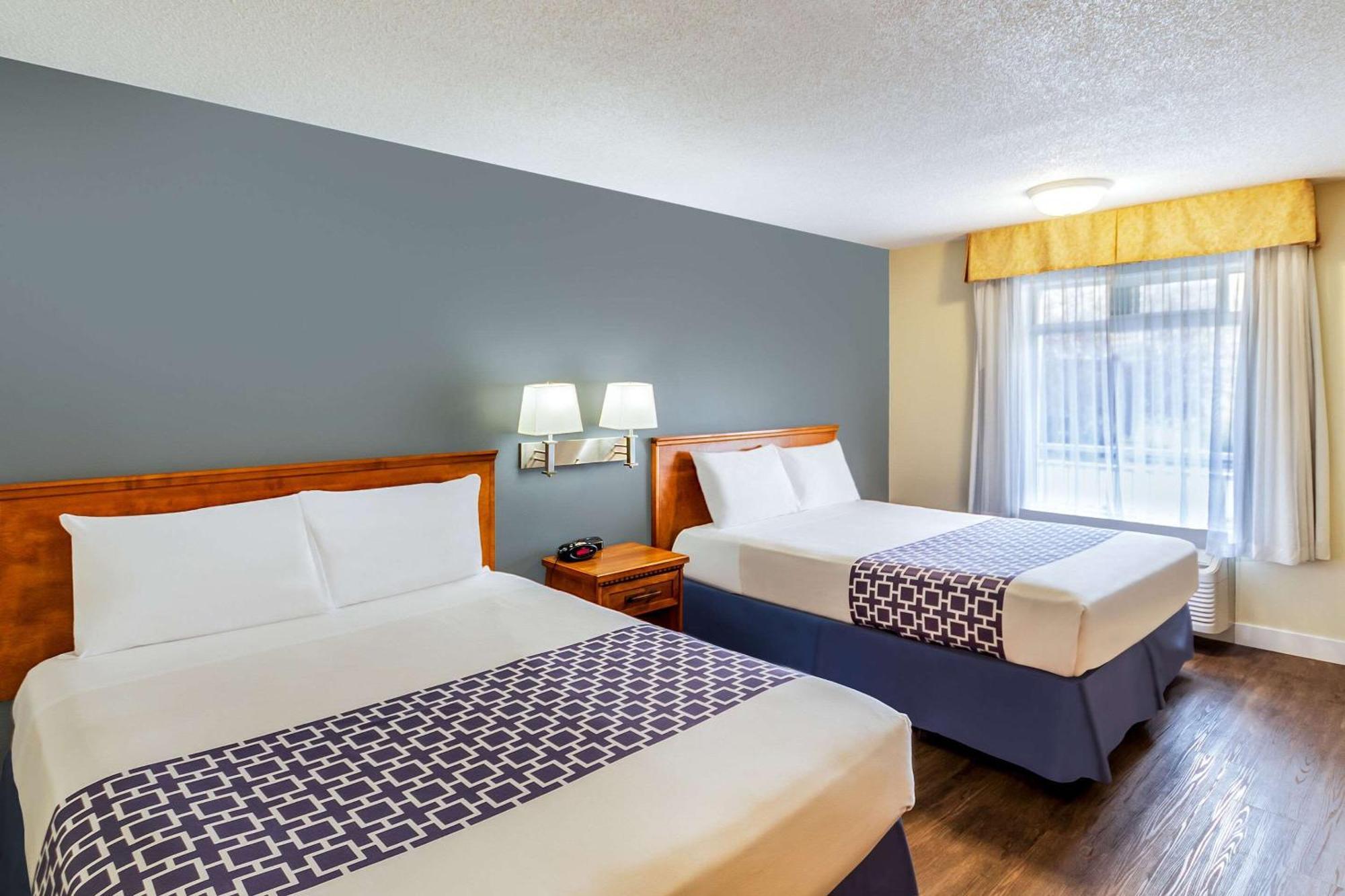 Econo Lodge Inn & Suites University Calgary Luaran gambar