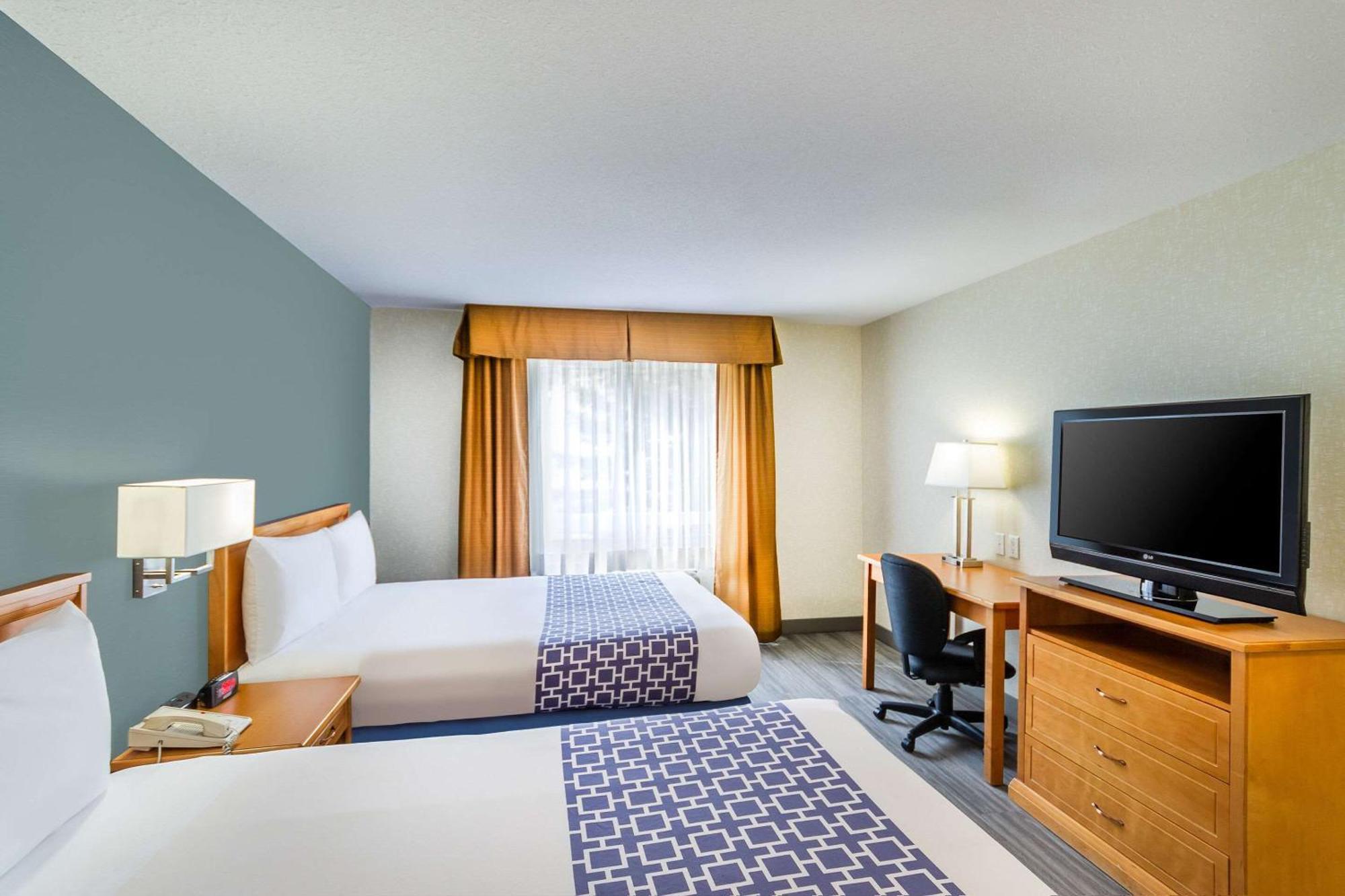 Econo Lodge Inn & Suites University Calgary Luaran gambar